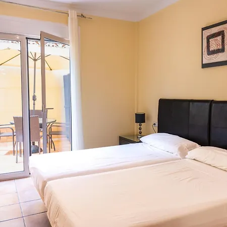 Y El Sultan קורלחו